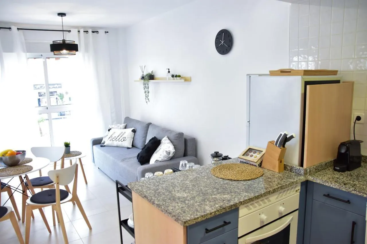 Manzanilla Penthouse - Private Jacuzzi 5Min Beach ベラ